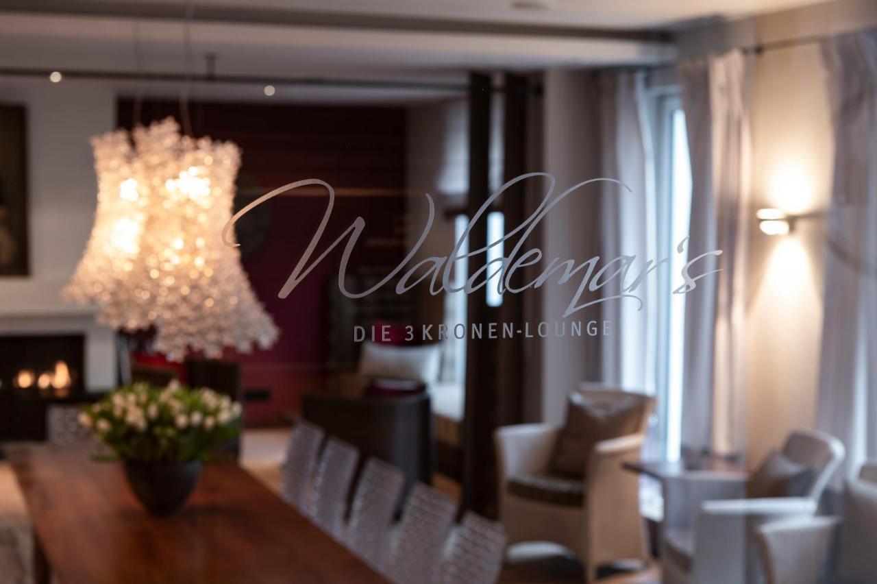 Landhotel 3Kronen Adelsdorf Exteriör bild