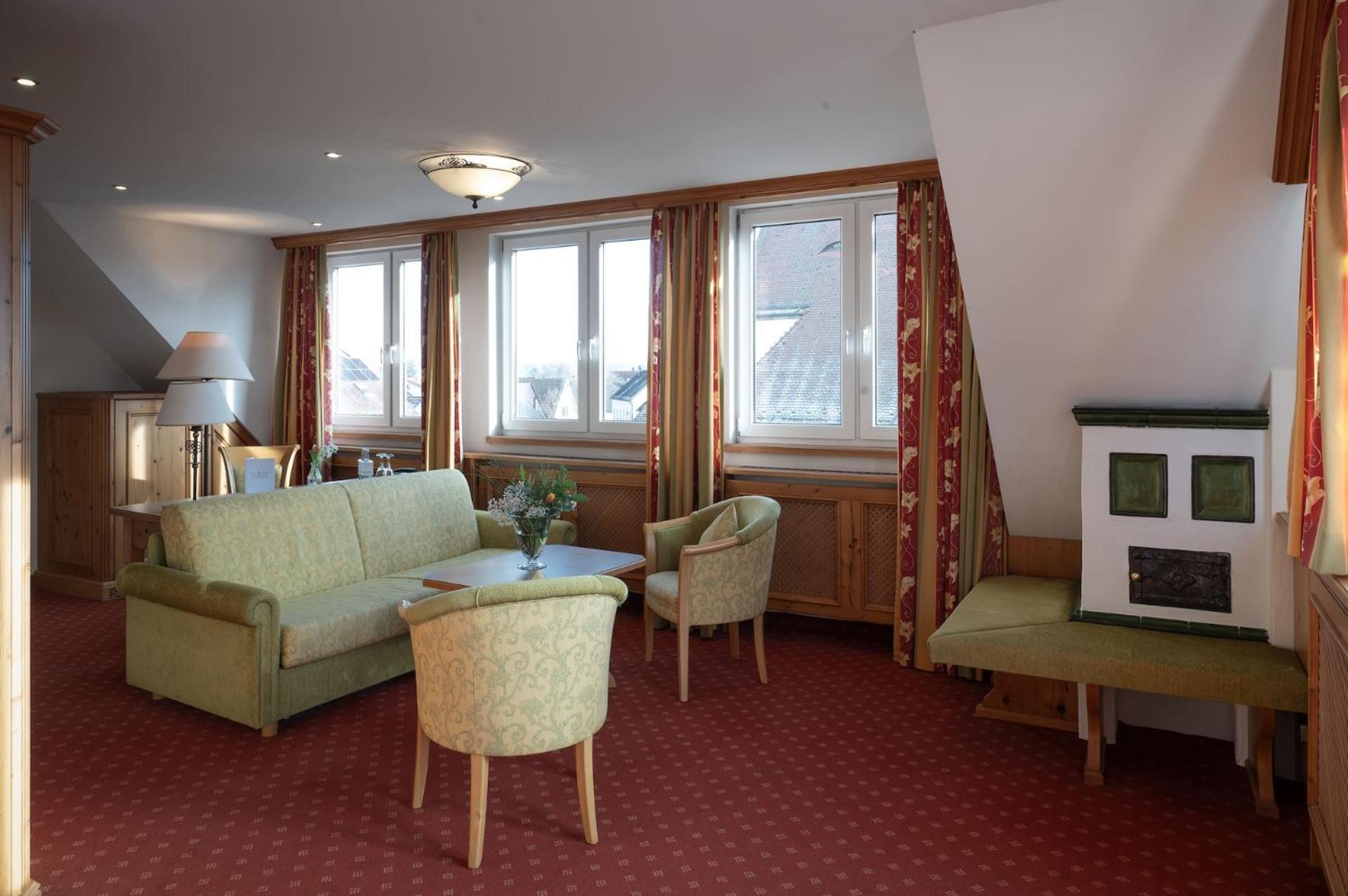 Landhotel 3Kronen Adelsdorf Exteriör bild